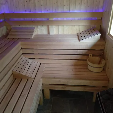 U Ponocneho Pod Ondrejnikem Chalet *
